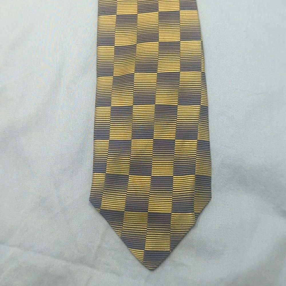 Robert Talbot BEST OF CLASS TIE The HOUND Gold and Blue